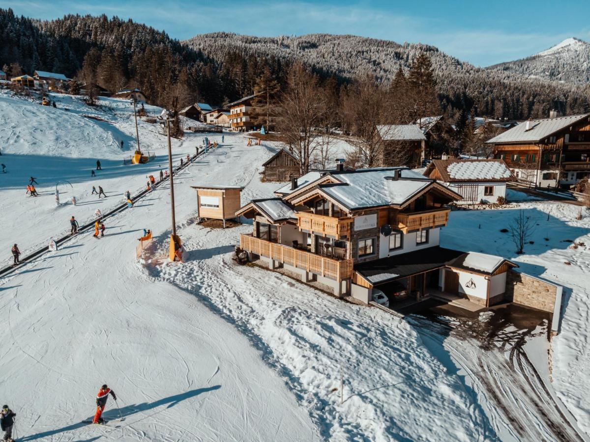 Bergkristall Gosau Bagian luar foto